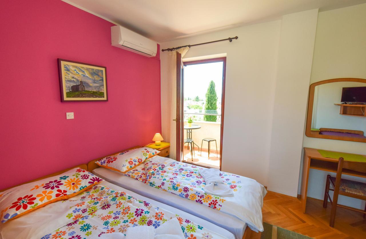 Apartments Drago Malinska Ngoại thất bức ảnh