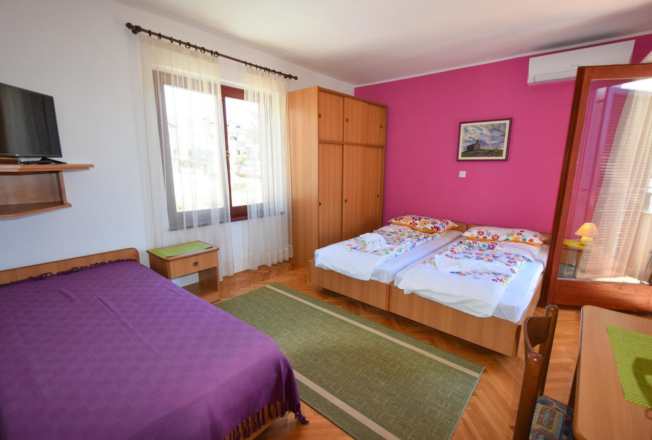 Apartments Drago Malinska Ngoại thất bức ảnh