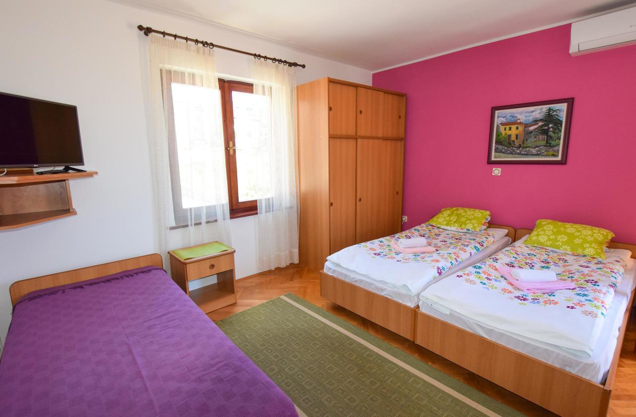 Apartments Drago Malinska Ngoại thất bức ảnh